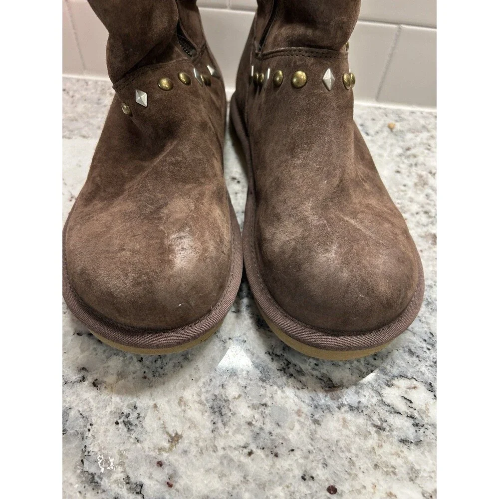 UGG australia avondale